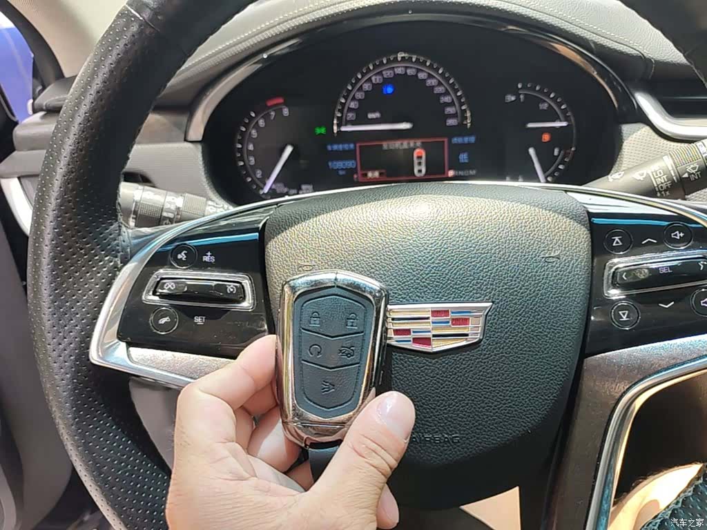 Cadillac XTS, 2018 9