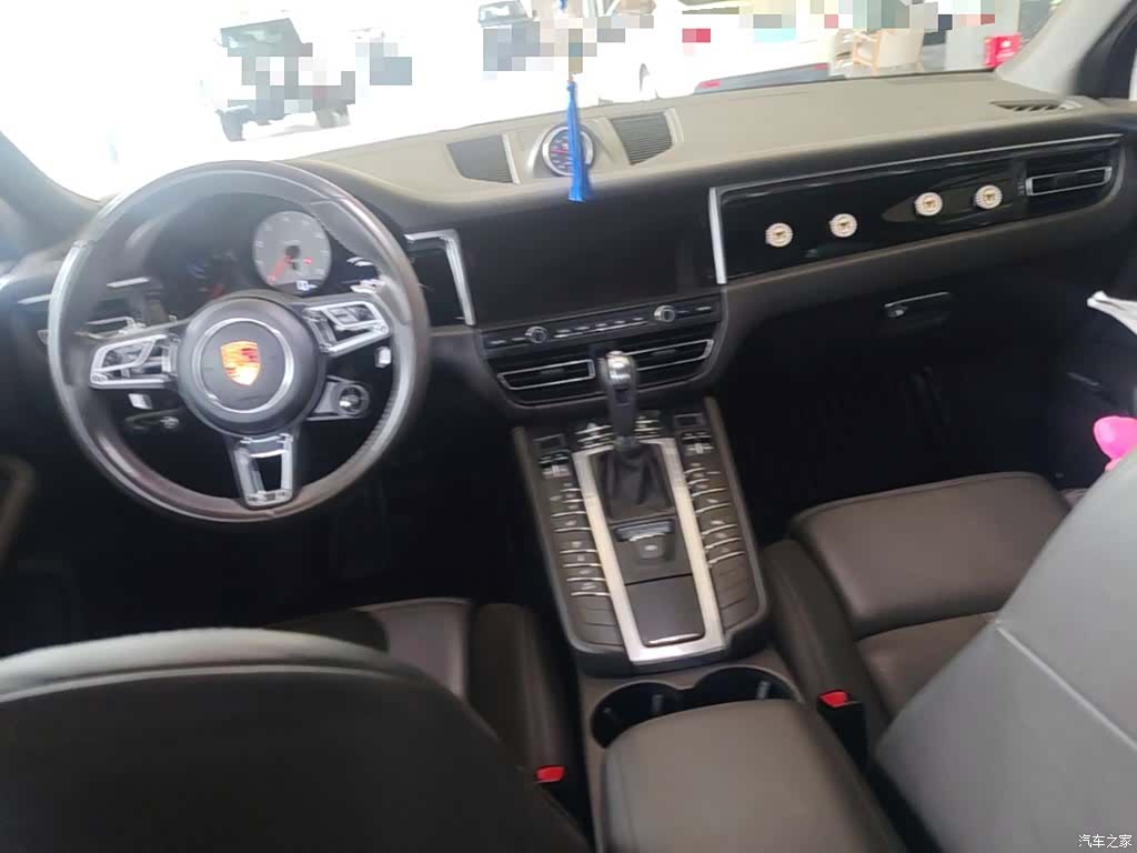 Porsche Macan, 2020 10