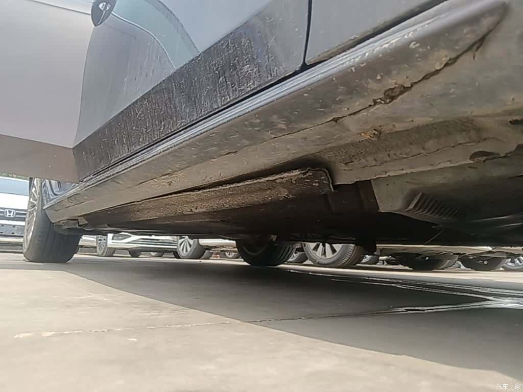 Audi A4L, 2016 21