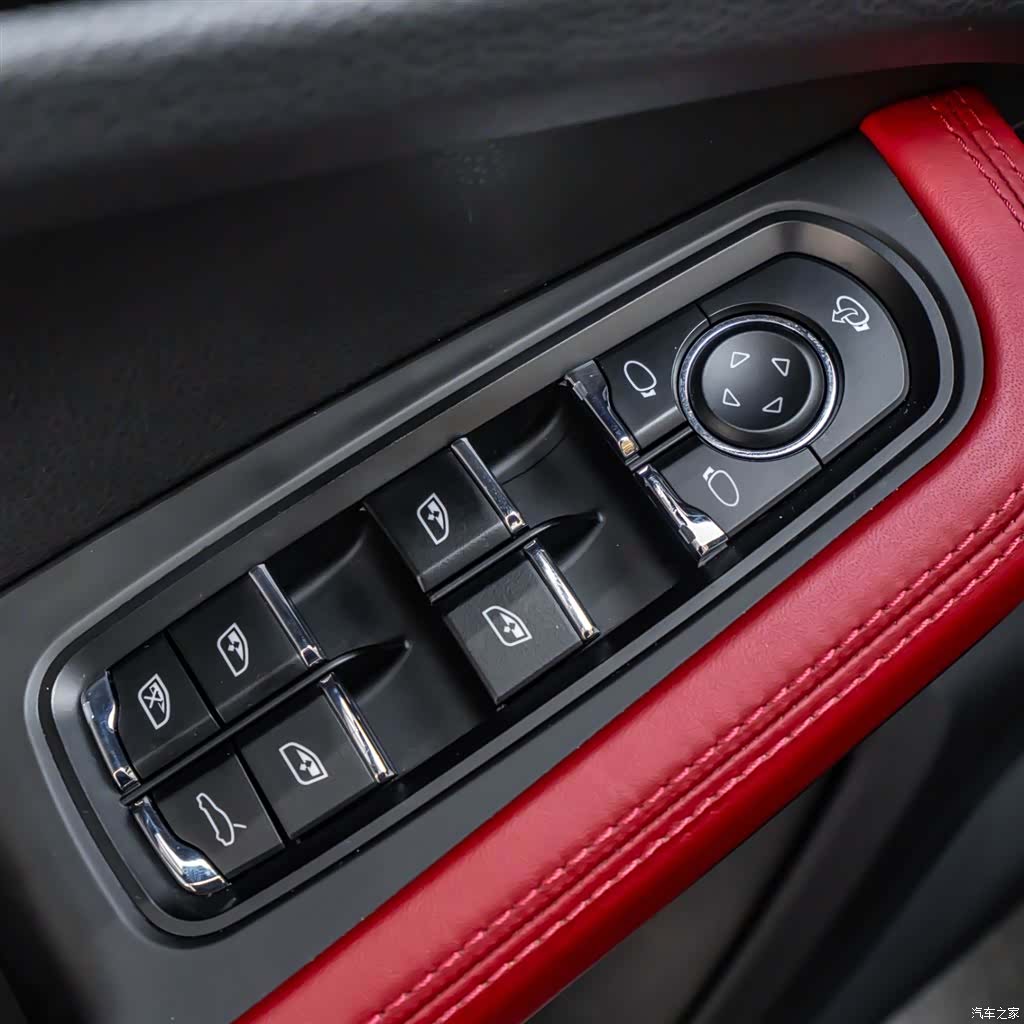 Porsche Macan, 2024 22
