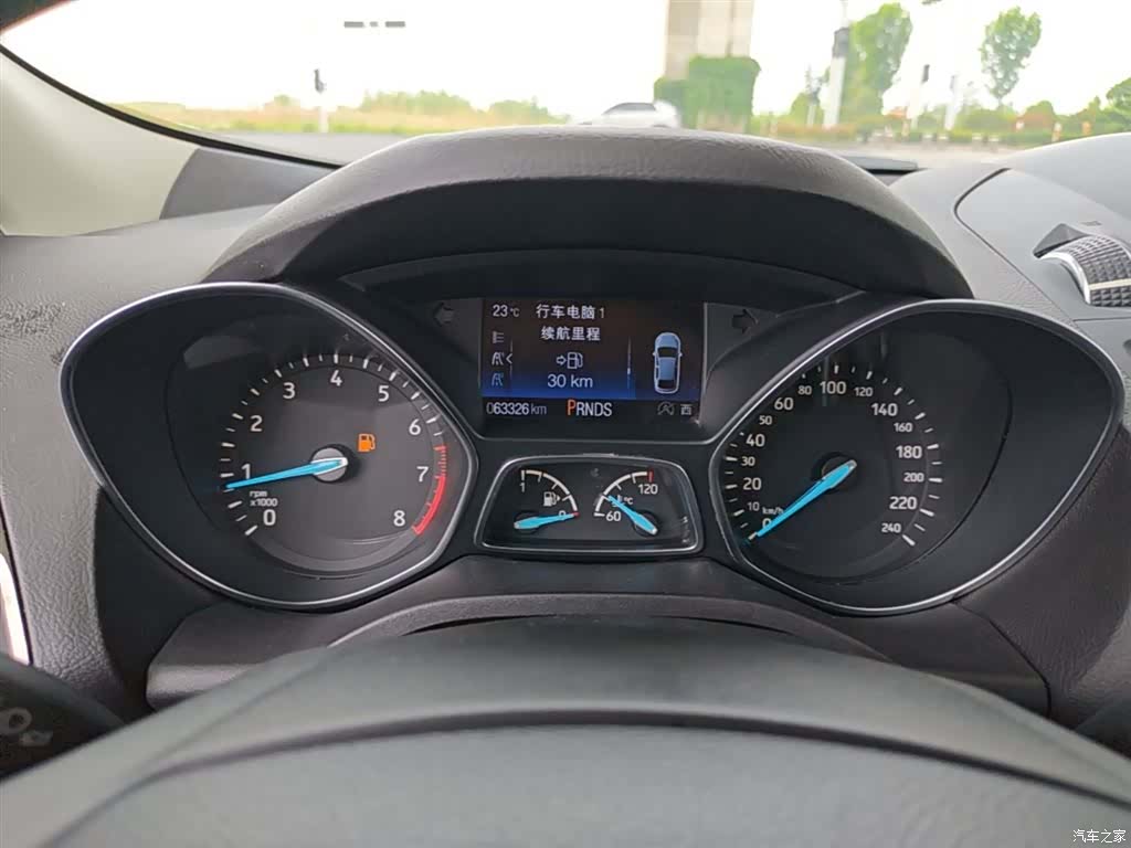 Ford Kuga, 2018 12