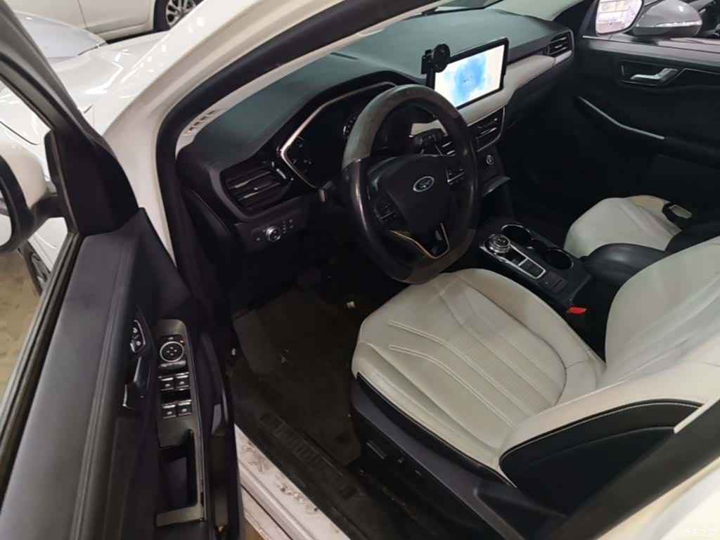 Ford Escape, 2021 16