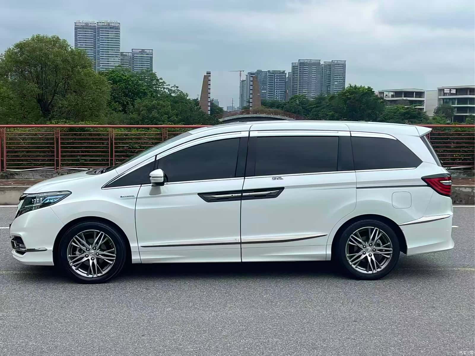 Honda Elysion, 2021 4