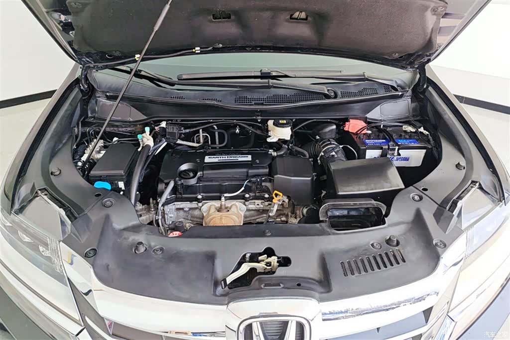 Honda Elysion, 2017 10