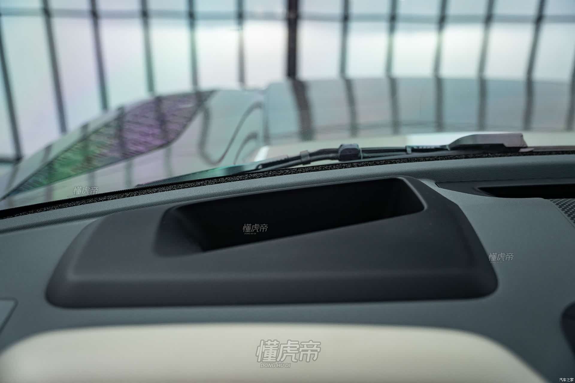 Land Rover Defender, 2021 17