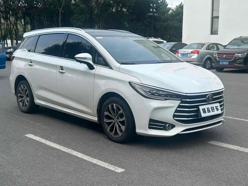 BYD Song MAX BYD Song MAX