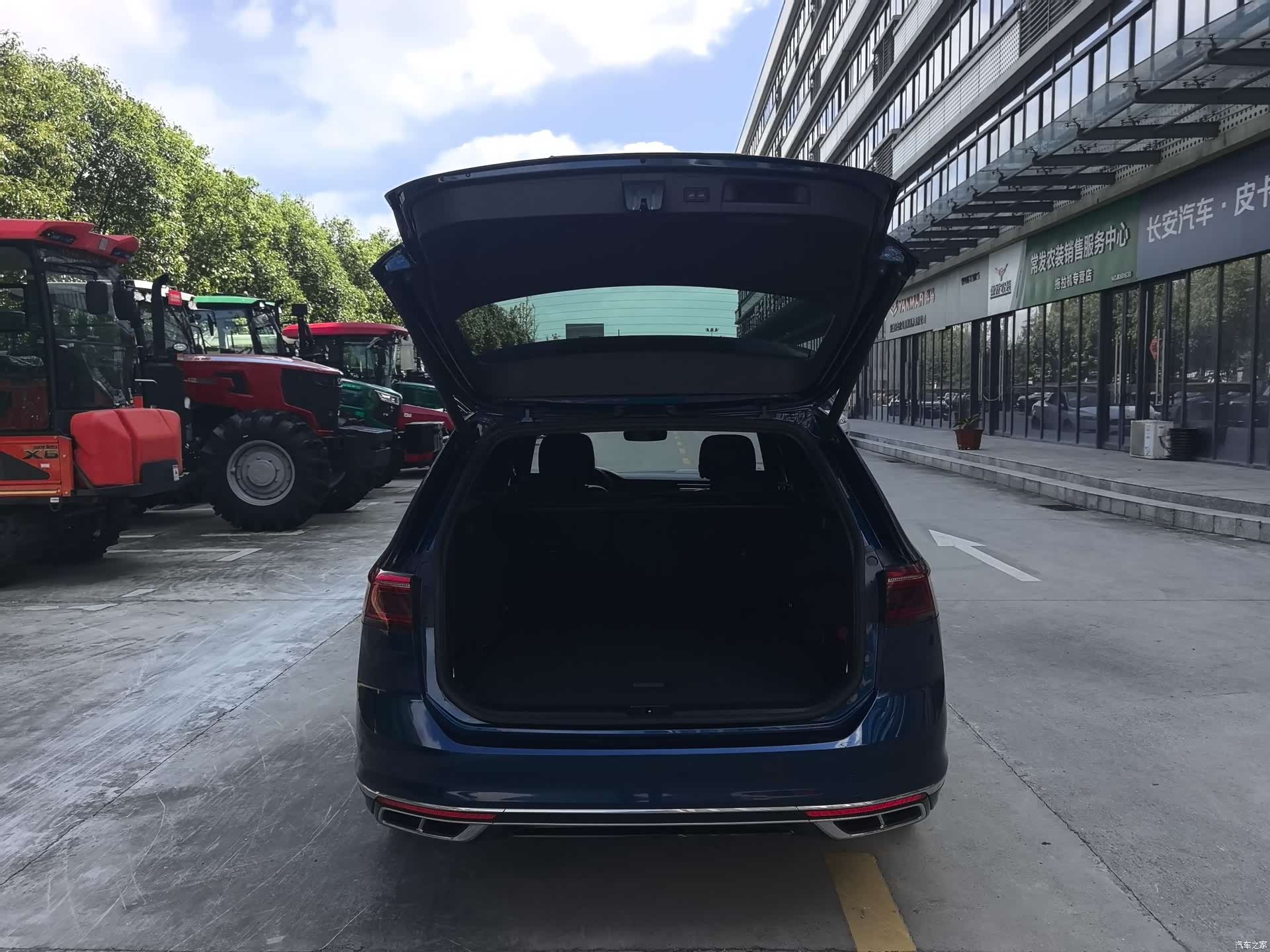 Volkswagen Variant, 2022 29