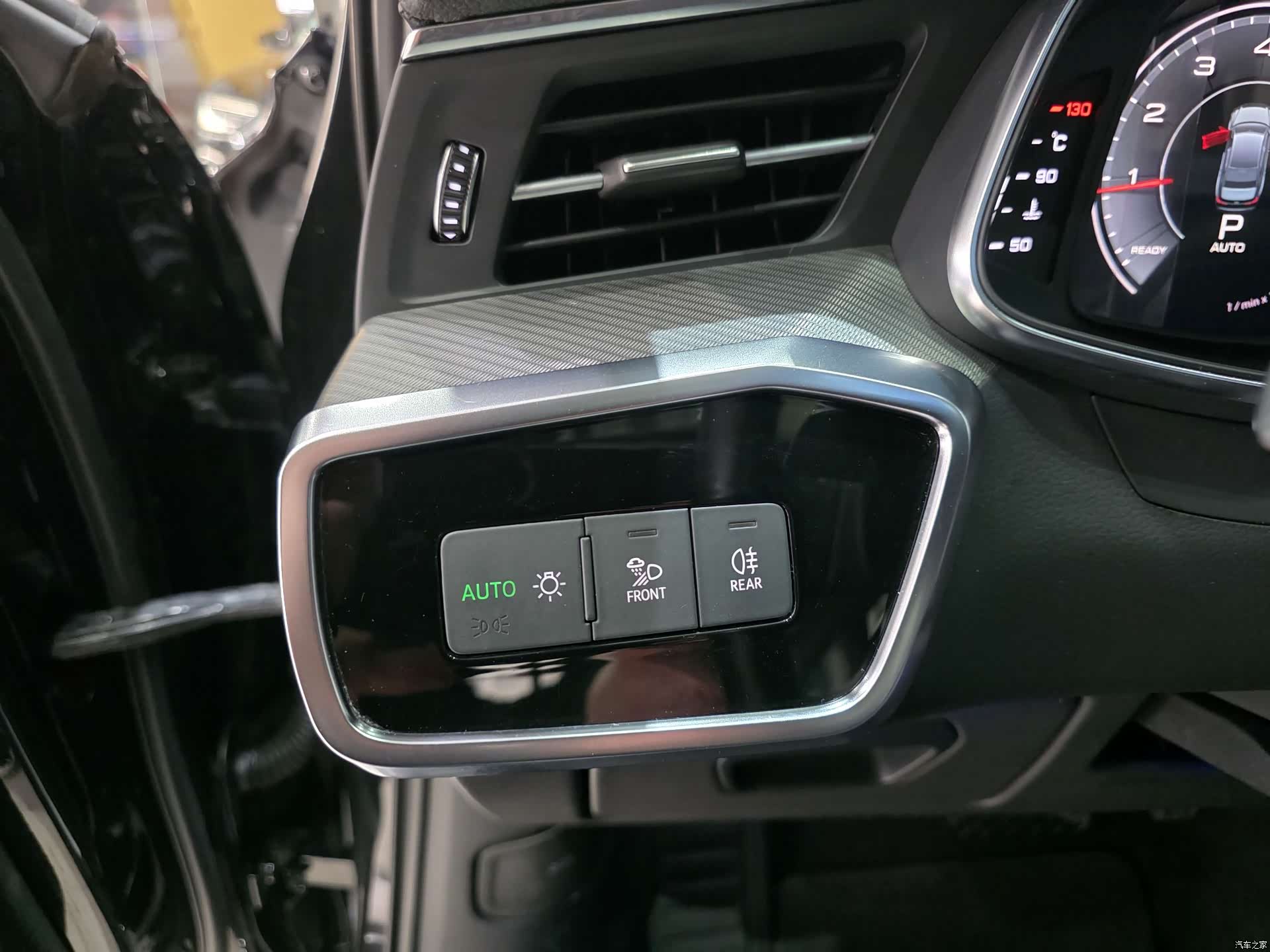 Audi A6L, 2020 8