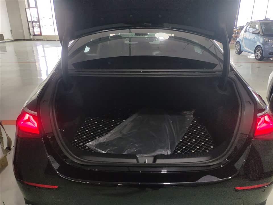 Mercedes-Benz E-class Mercedes-Benz E-class