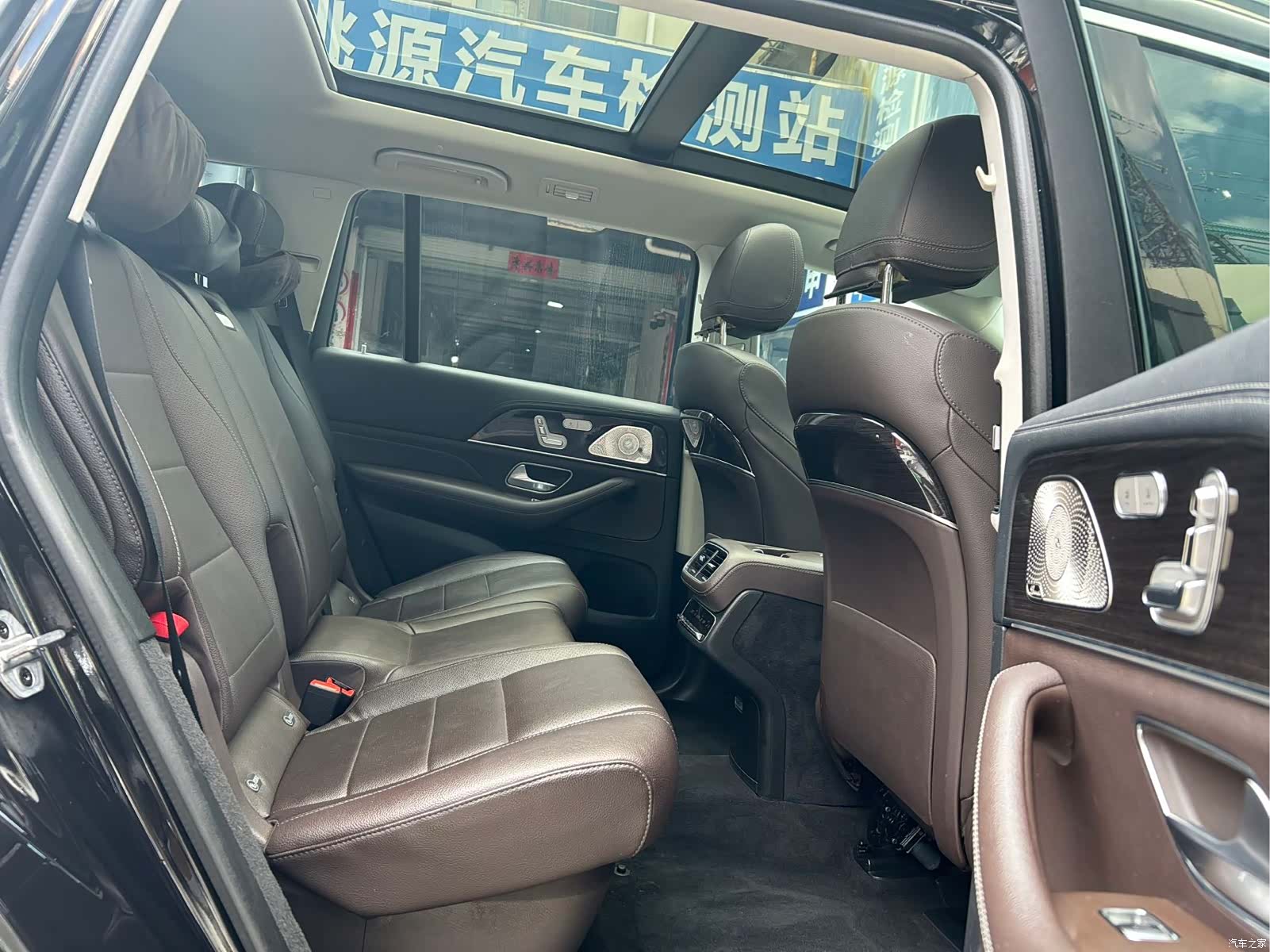 Mercedes-Benz GLS, 2021 15