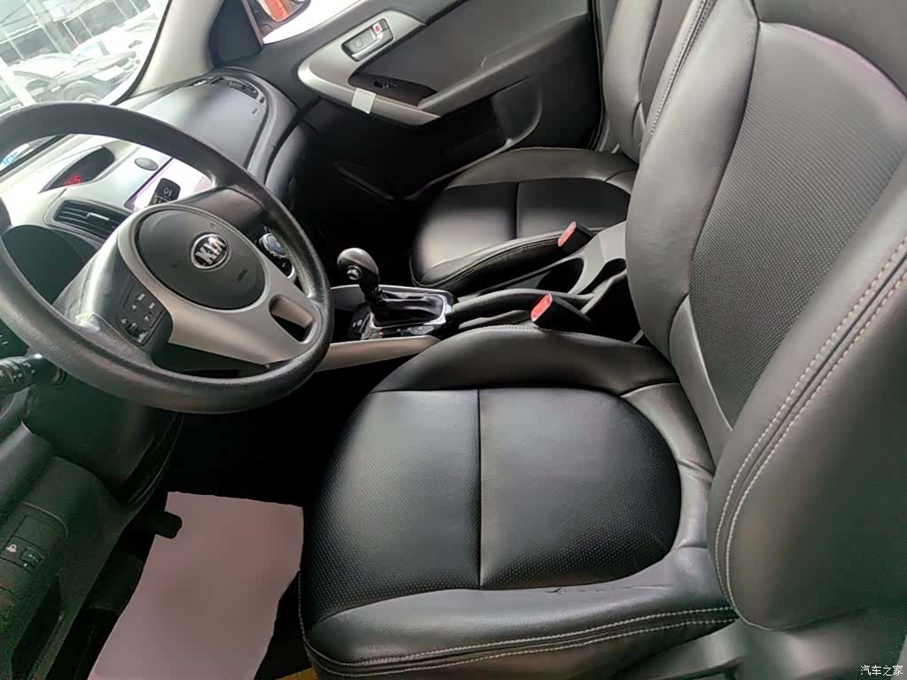 Kia GL, 2015 15