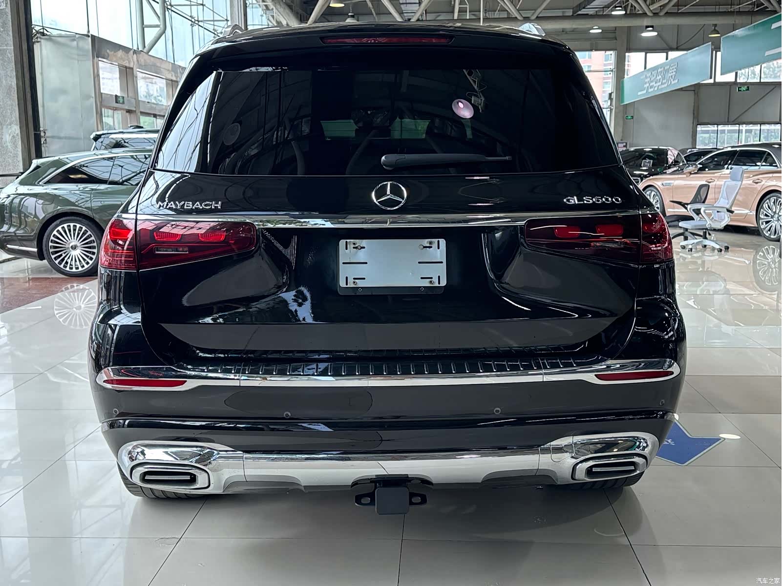 Mercedes-Benz GLS, 2024 все фото