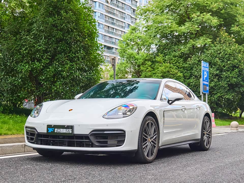 Porsche Panamera Porsche Panamera