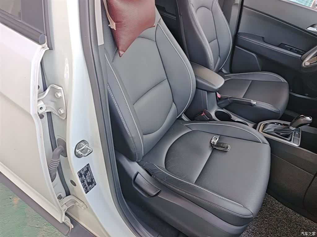 Hyundai ix25, 2016 25