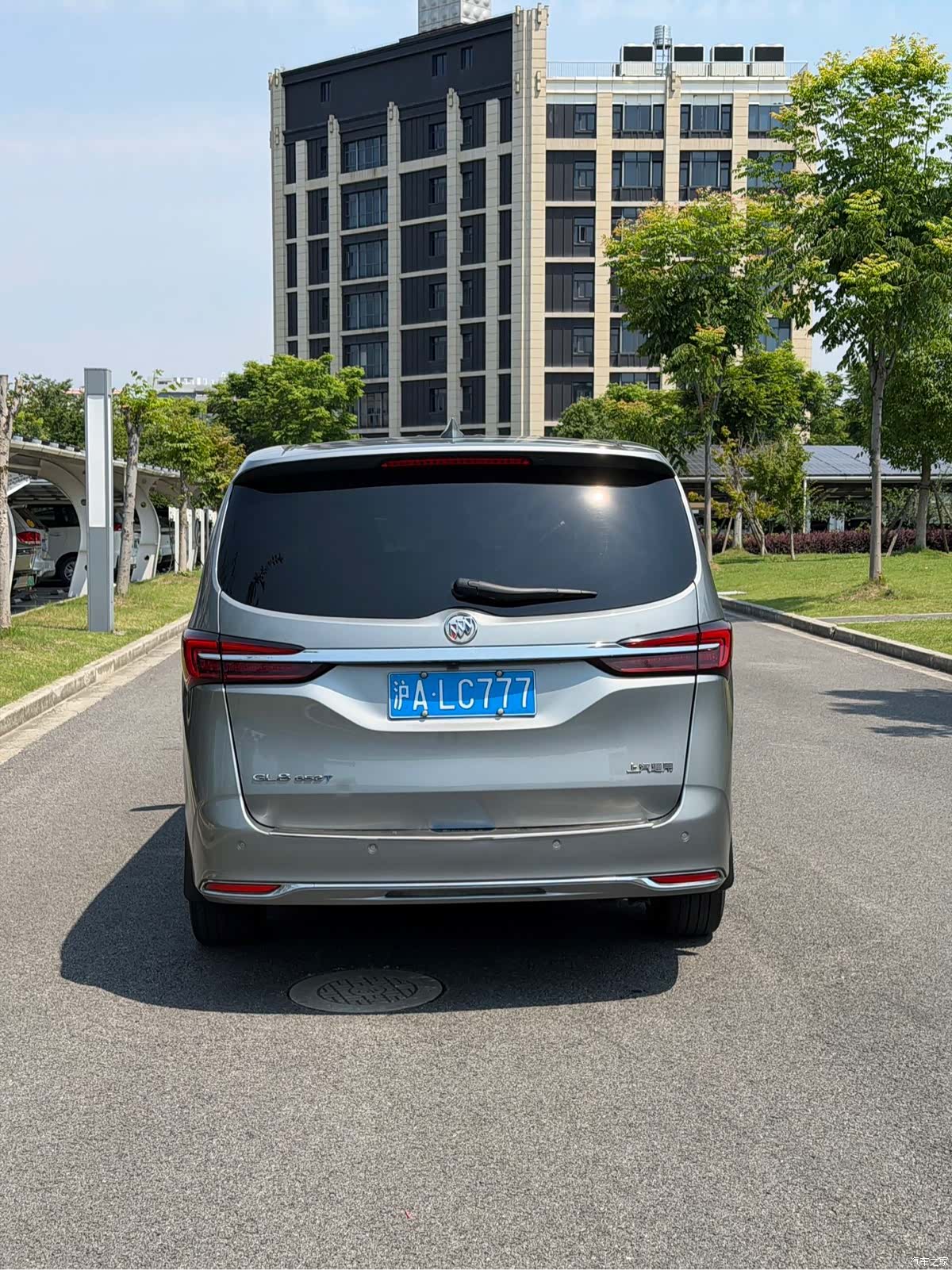 Buick GL8, 2023 все фото
