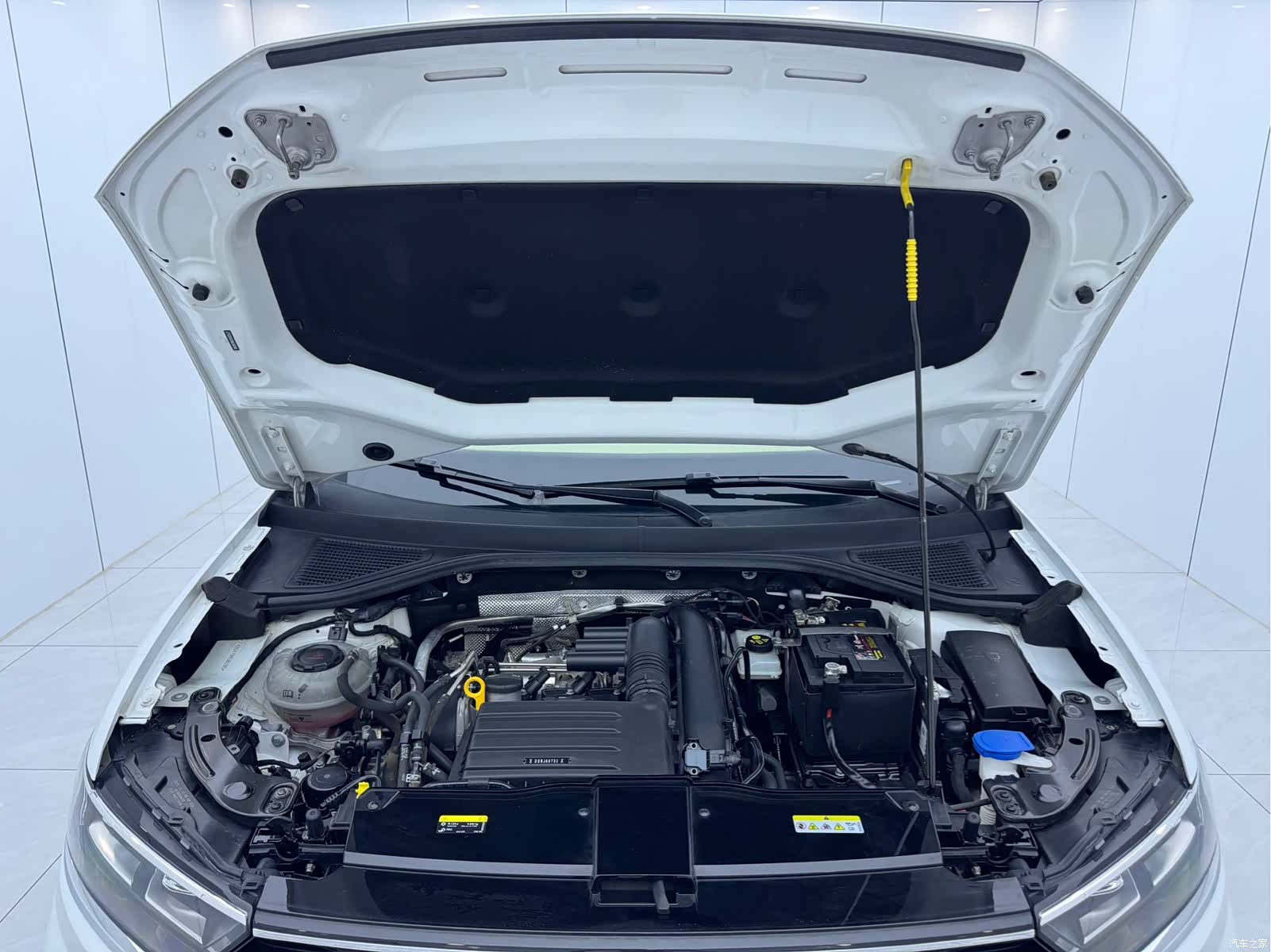 Volkswagen T-ROC, 2022 17