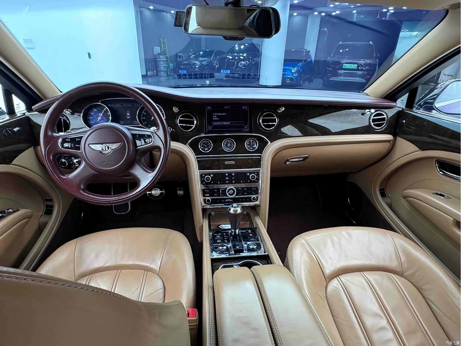 Bentley Mulsanne, 2014 24