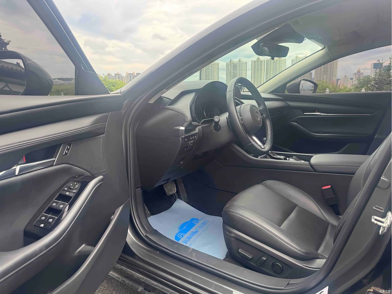 Mazda Mazda3, 2022 7