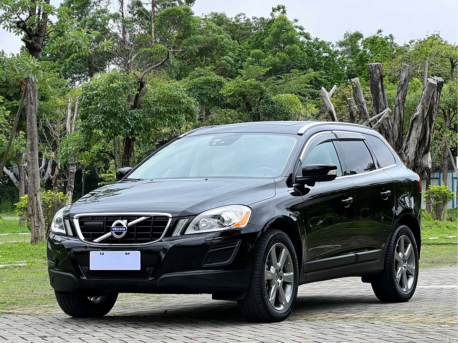 Volvo XC60, 2012 1