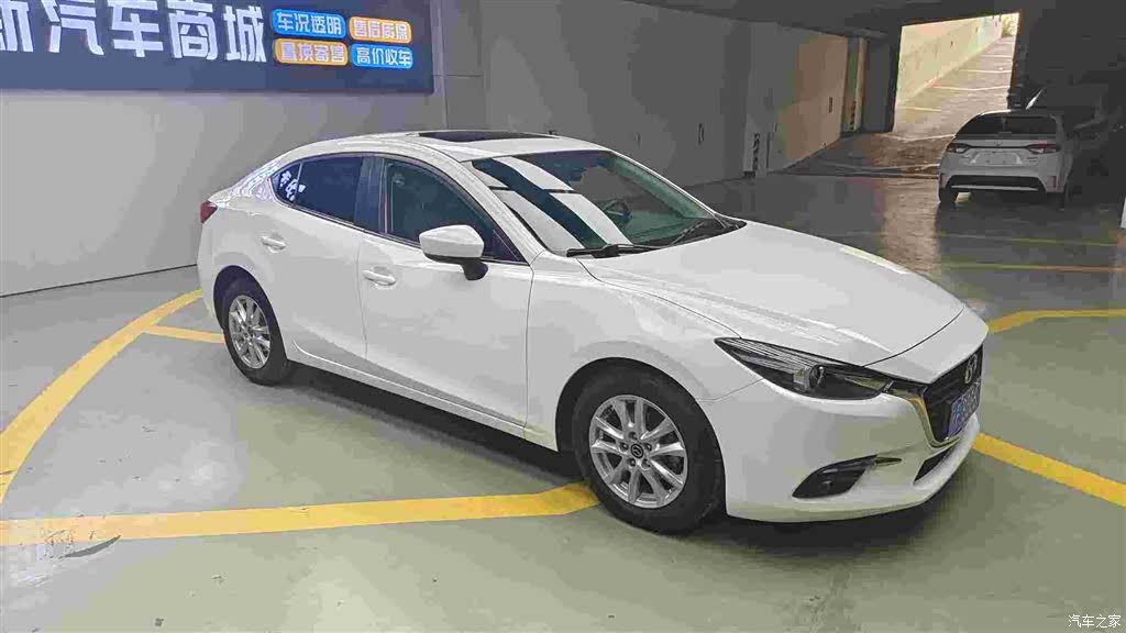 Mazda Mazda3, 2019 3