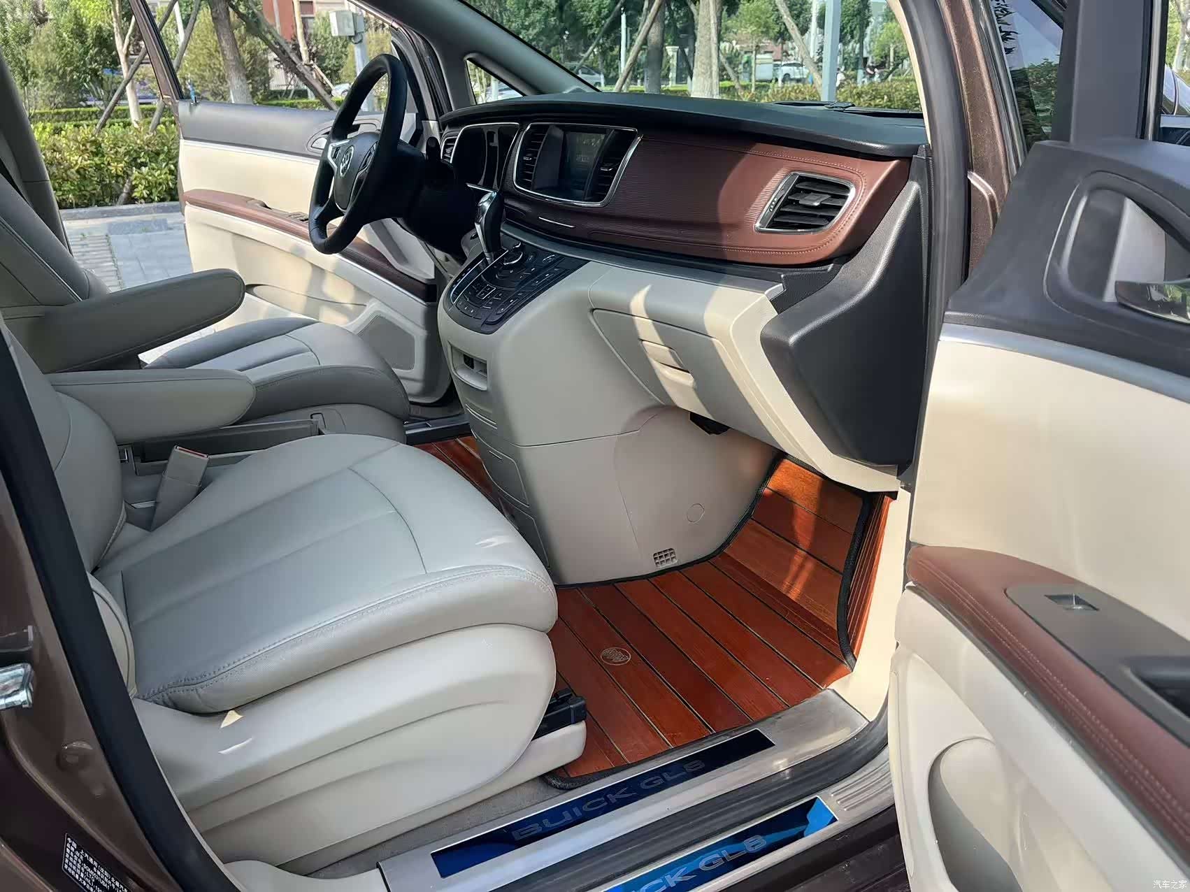 Buick GL8, 2020 8