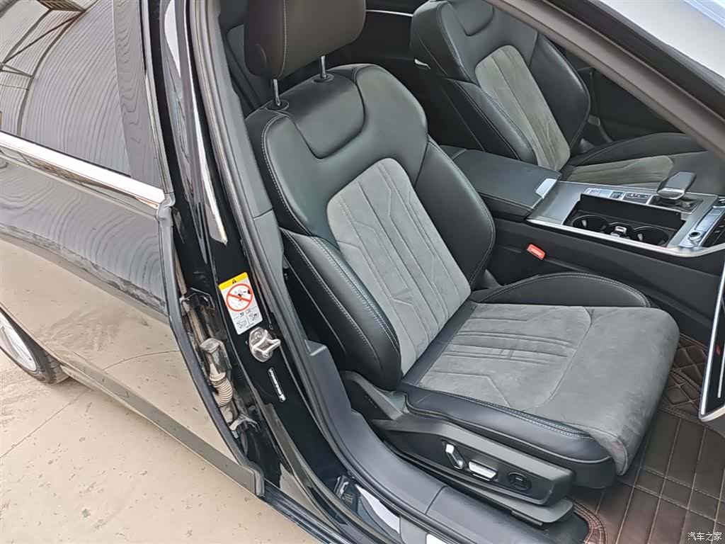 Audi A6L, 2023 25