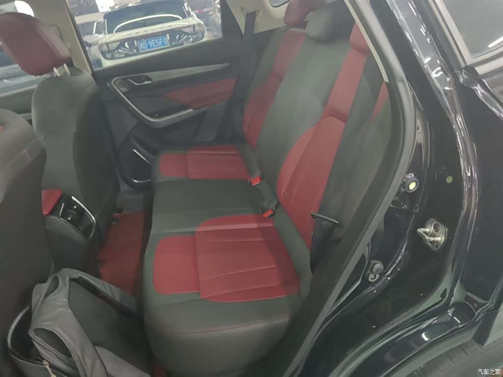 DongFeng AX7, 2021 17