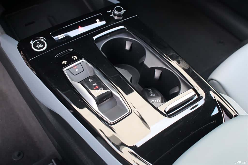Audi e-tron, 2025 14