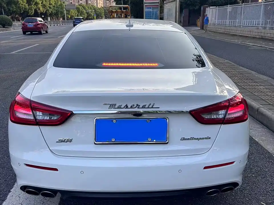 Maserati President