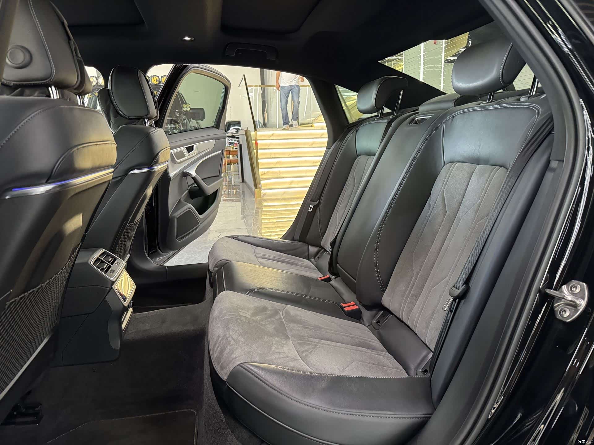 Audi A6L, 2023 15