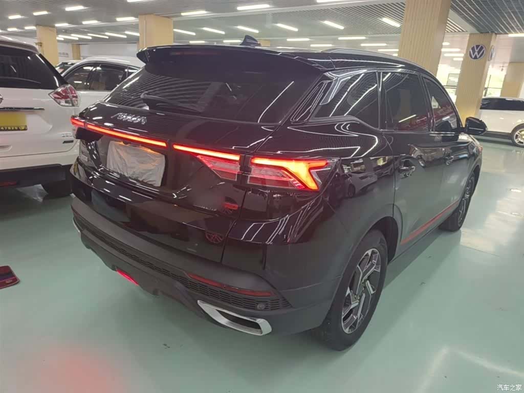 DongFeng AX7, 2021 7