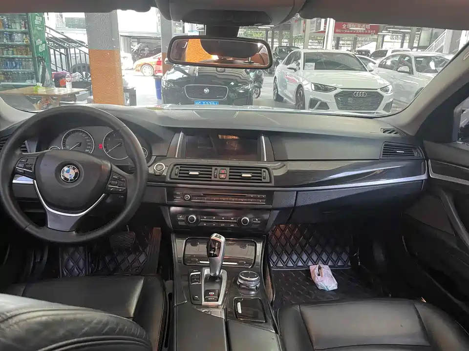 BMW 5 series BMW 5 series