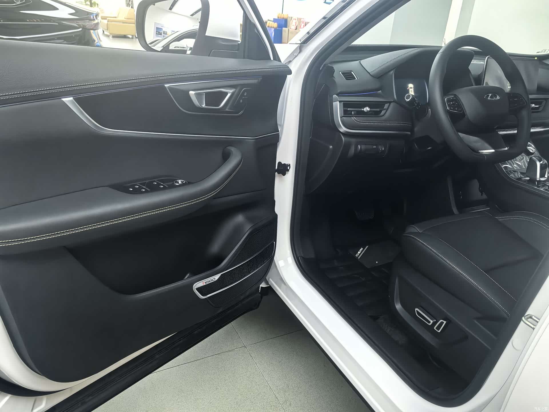 Chery Tiggo 8, 2025 4