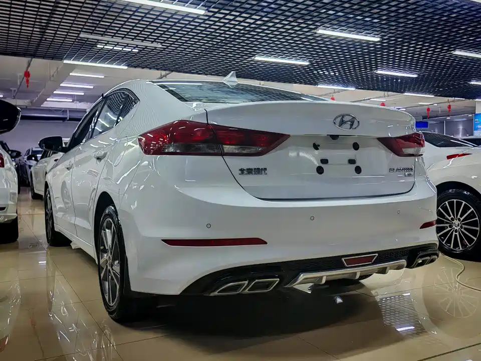 Hyundai Lead