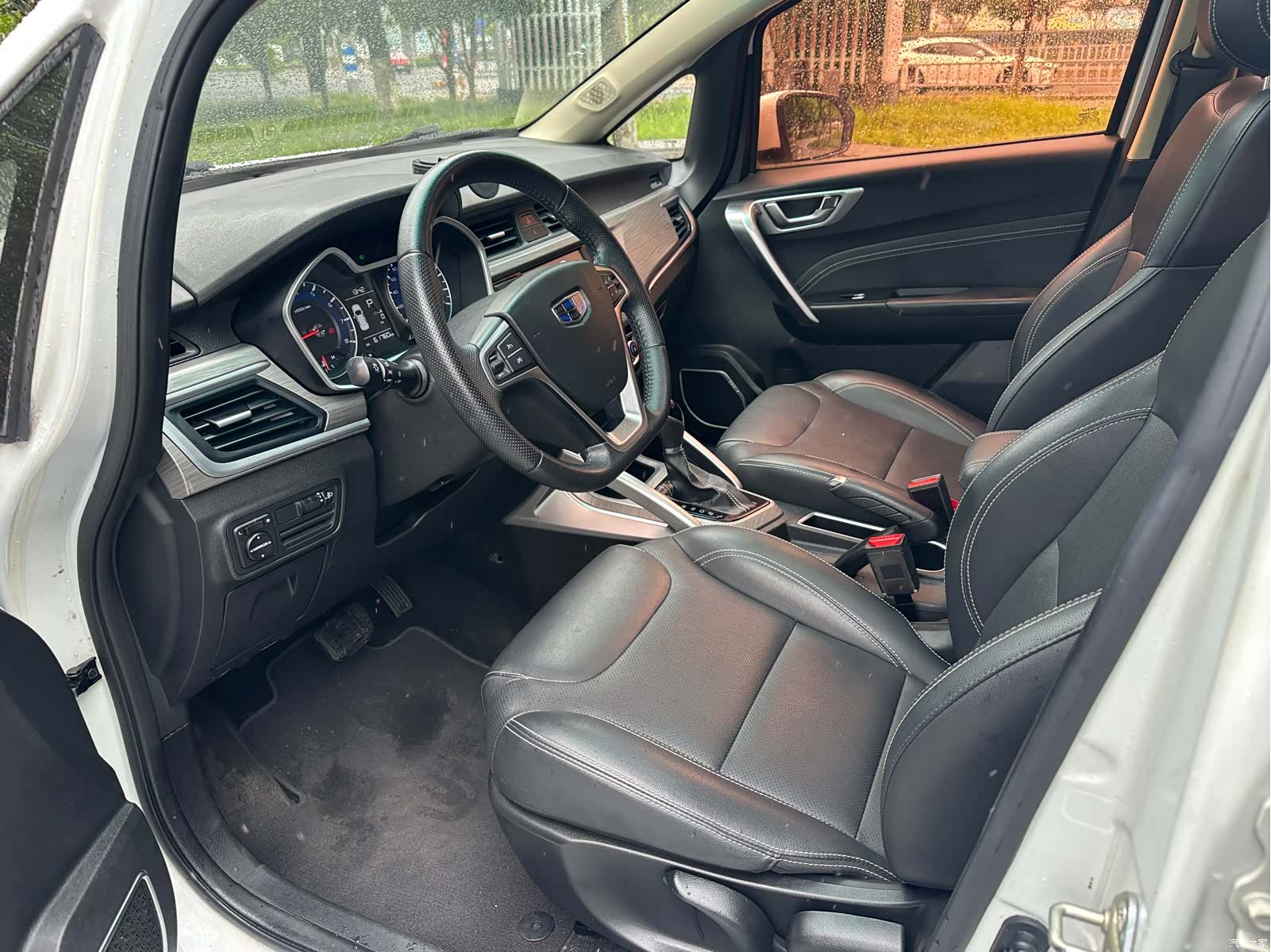 Geely X3, 2018 13
