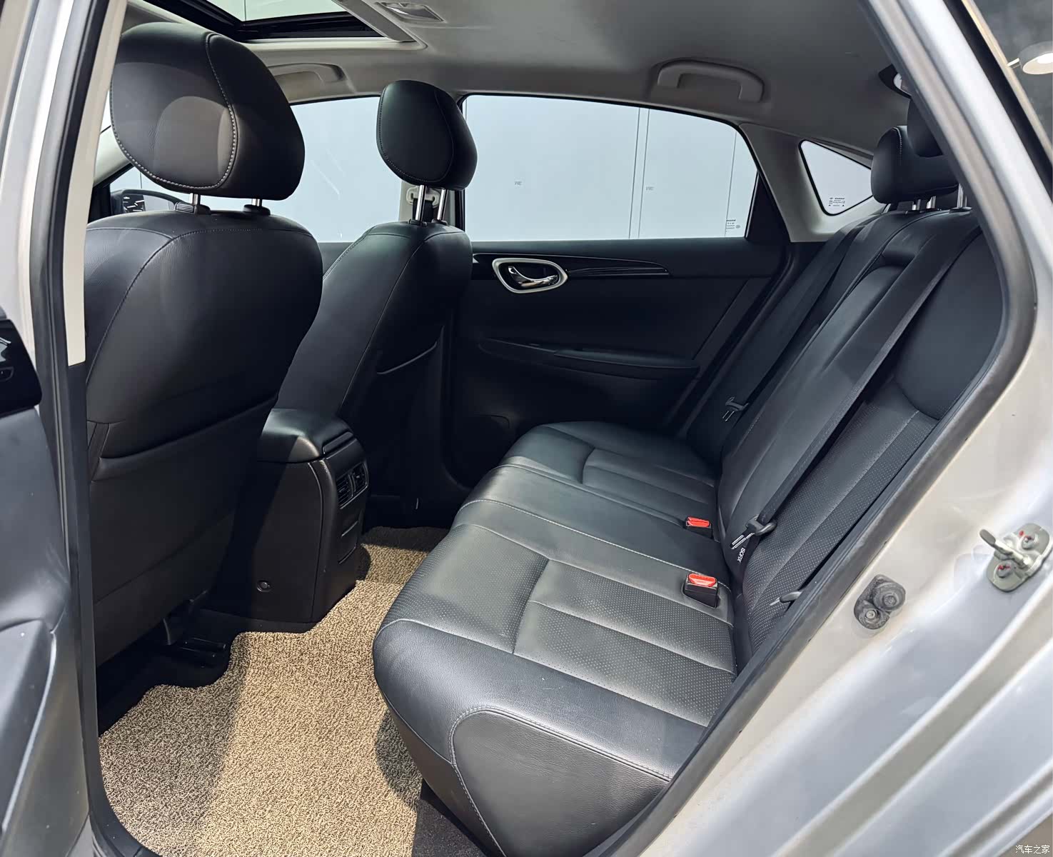 Nissan Sylphy, 2019 18