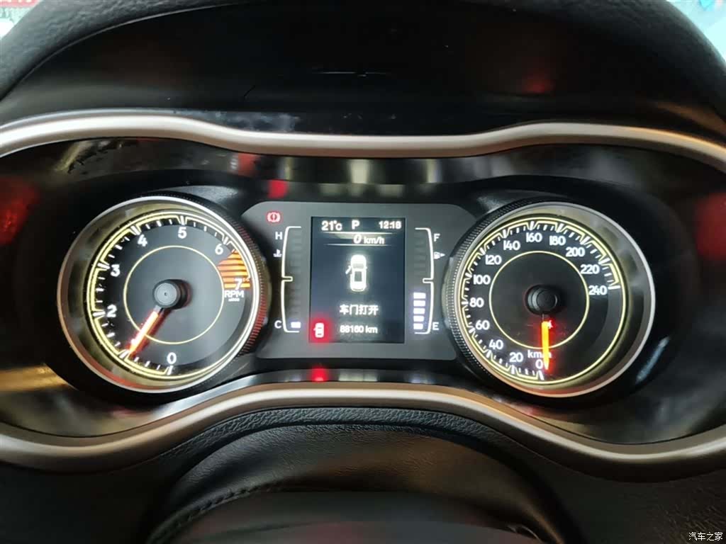 Jeep Cherokee, 2018 12