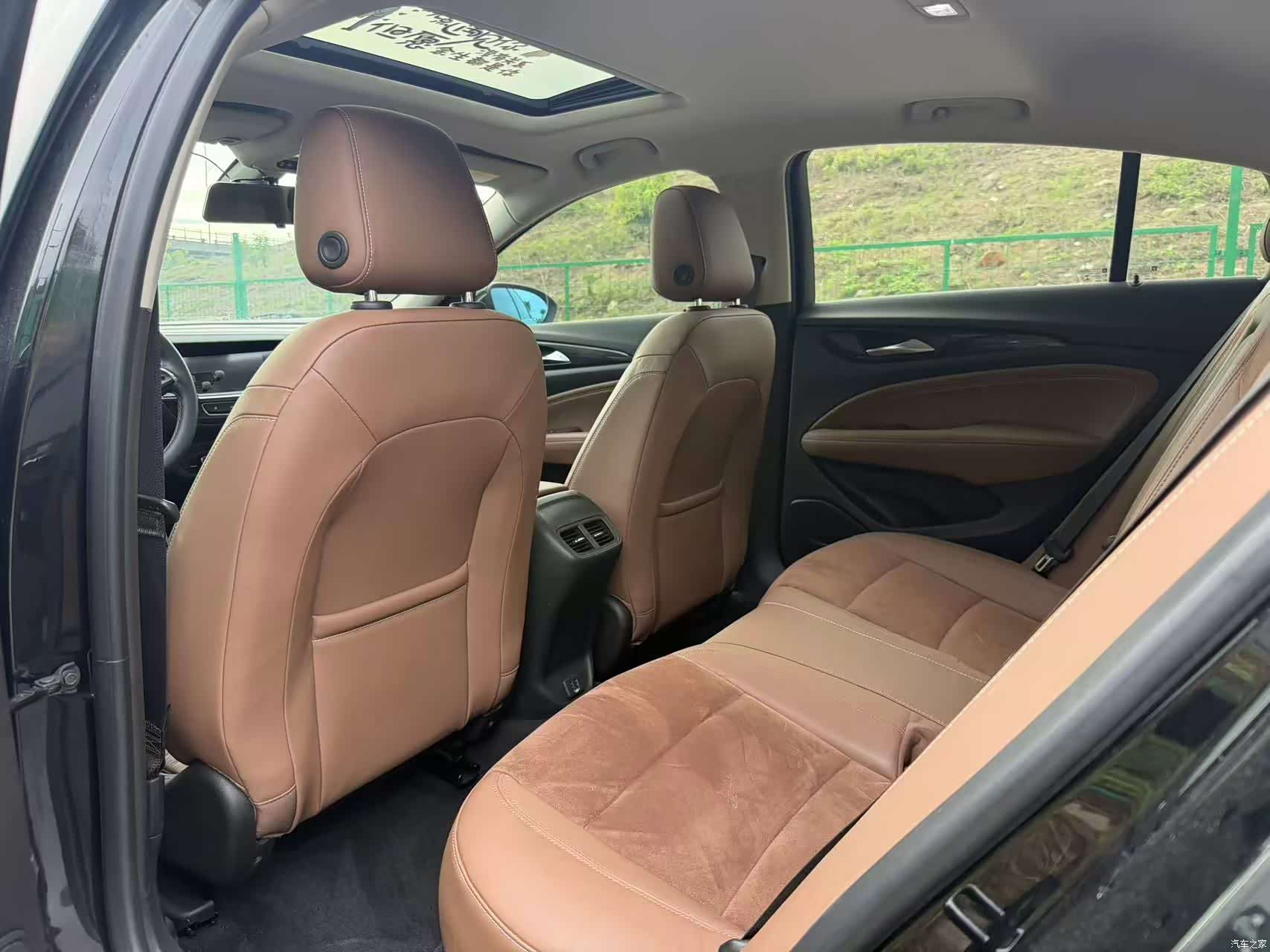 Buick Regal, 2019 11