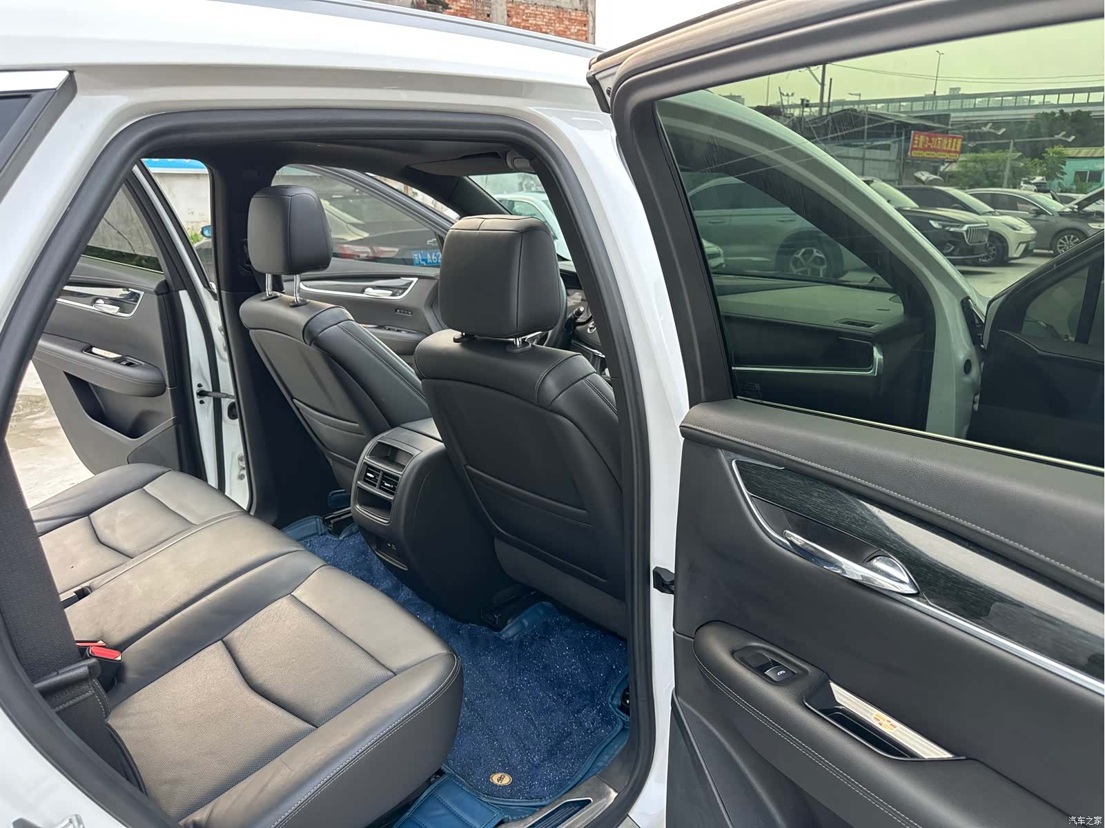 Cadillac XT5, 2020 11