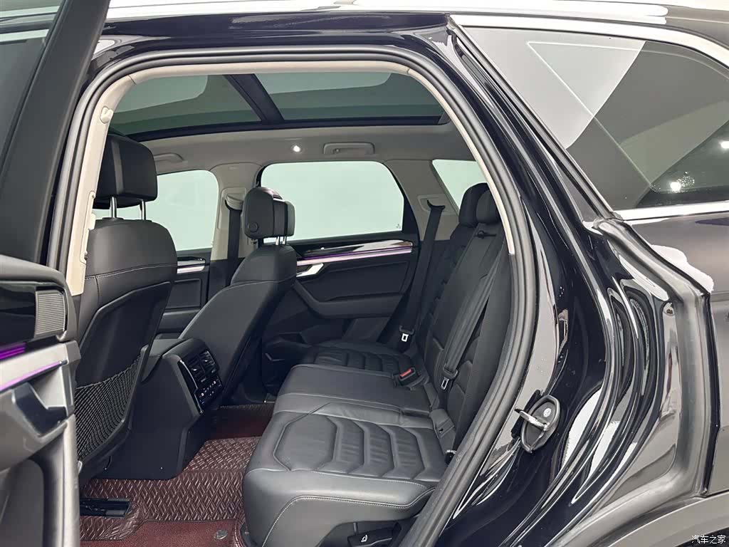 Volkswagen Touareg, 2021 17
