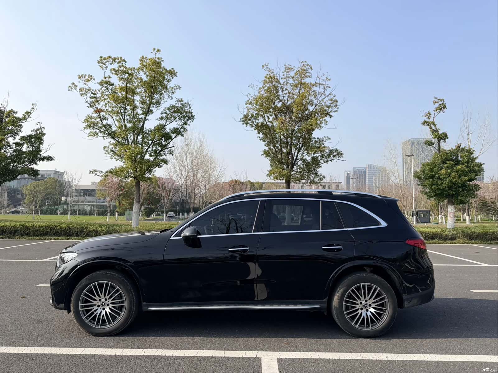Mercedes-Benz GLC, 2024 13