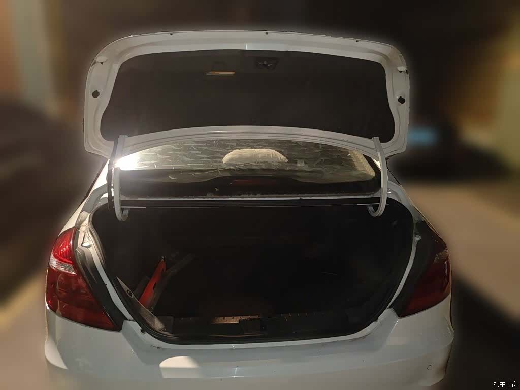 Geely Emgrand, 2017 20