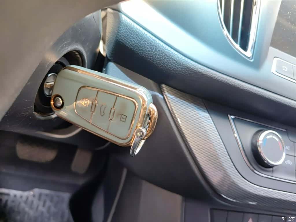 Roewe 360, 2016 9