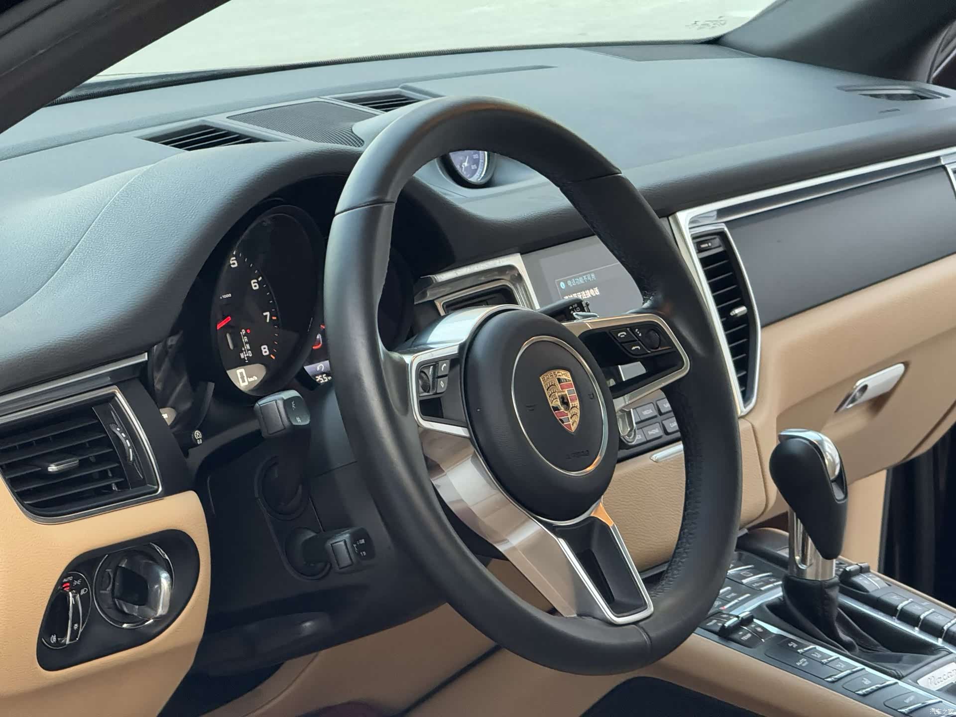 Porsche Macan, 2017 9