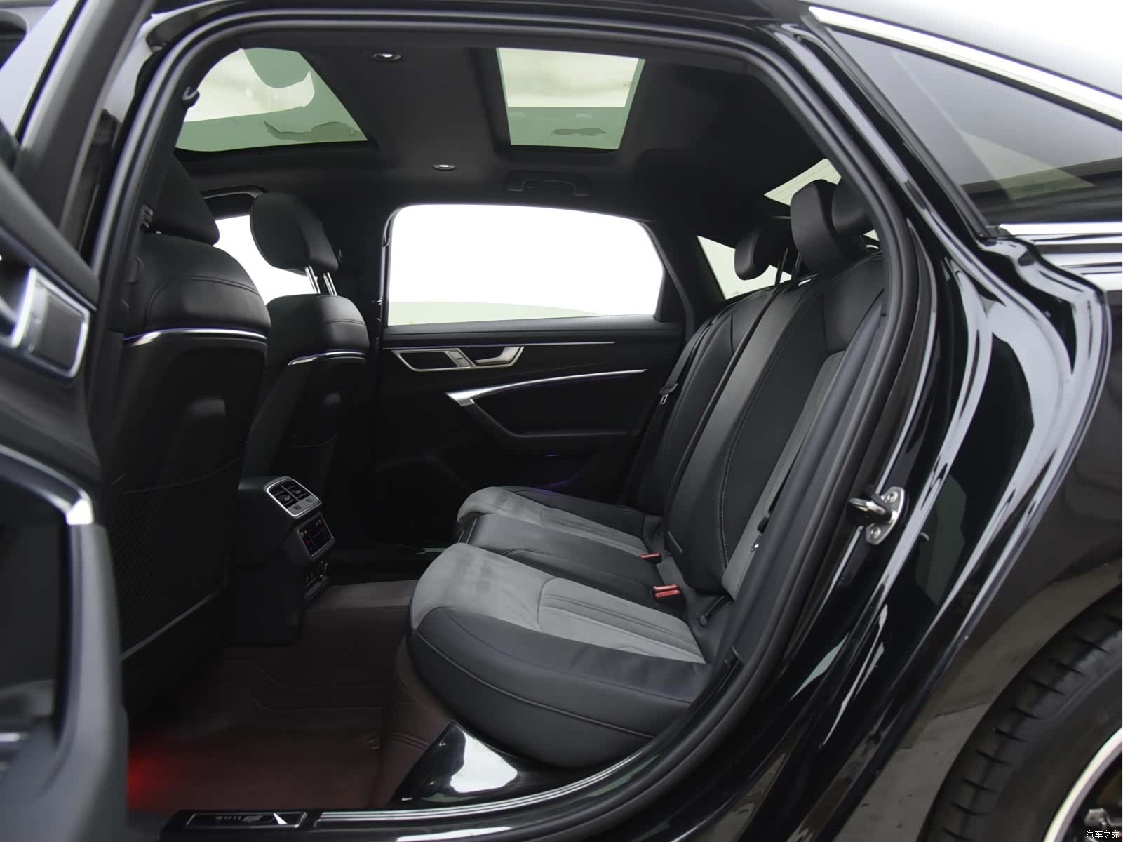 Audi A6L, 2024 все фото