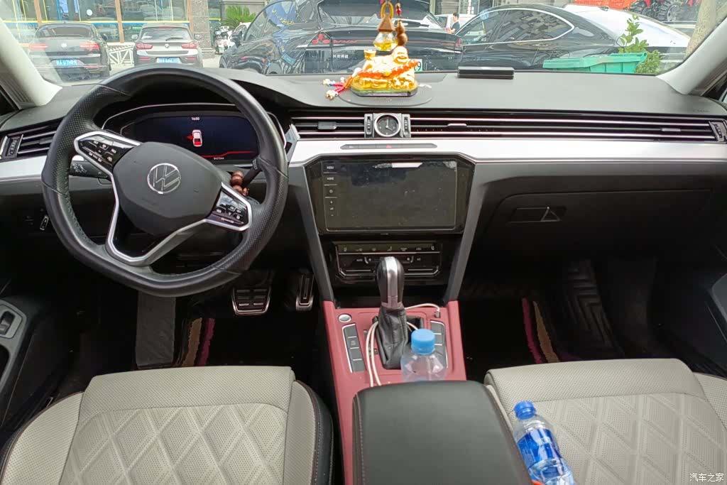 Volkswagen Magotan, 2022 12