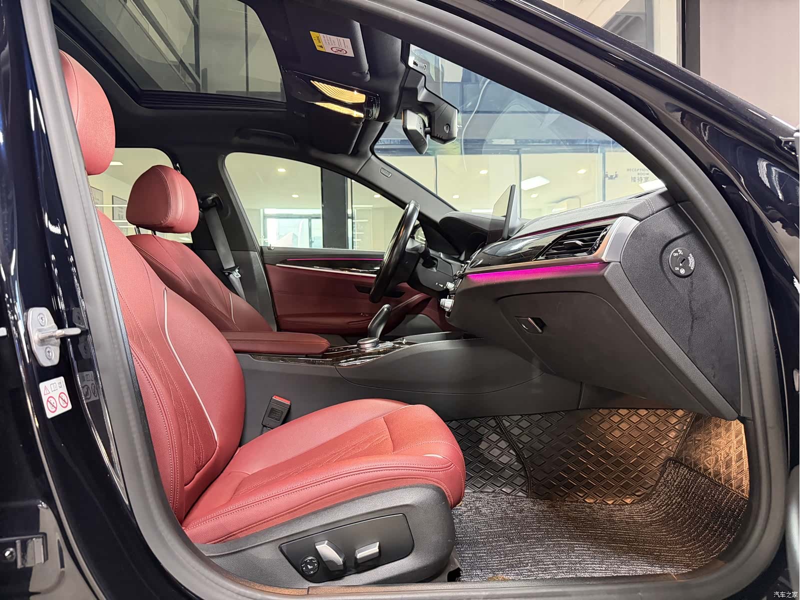 BMW 5 Series, 2021 9