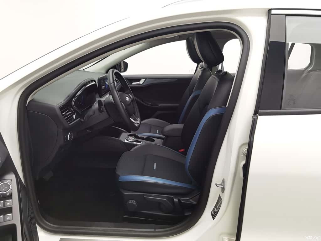 Ford Focus, 2021 10