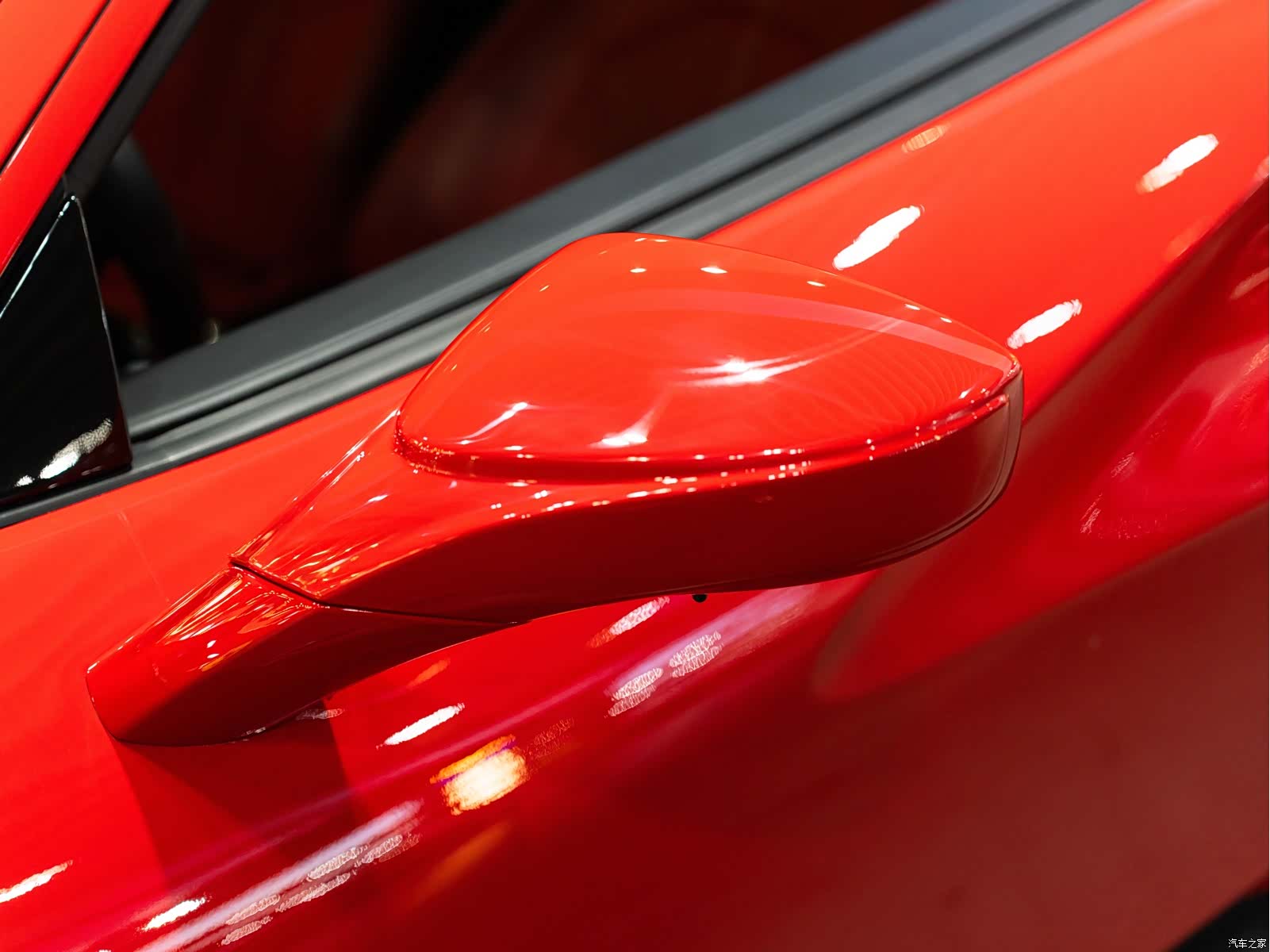 Ferrari F8, 2022 7
