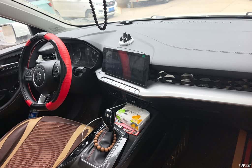 MG MG5, 2024 13